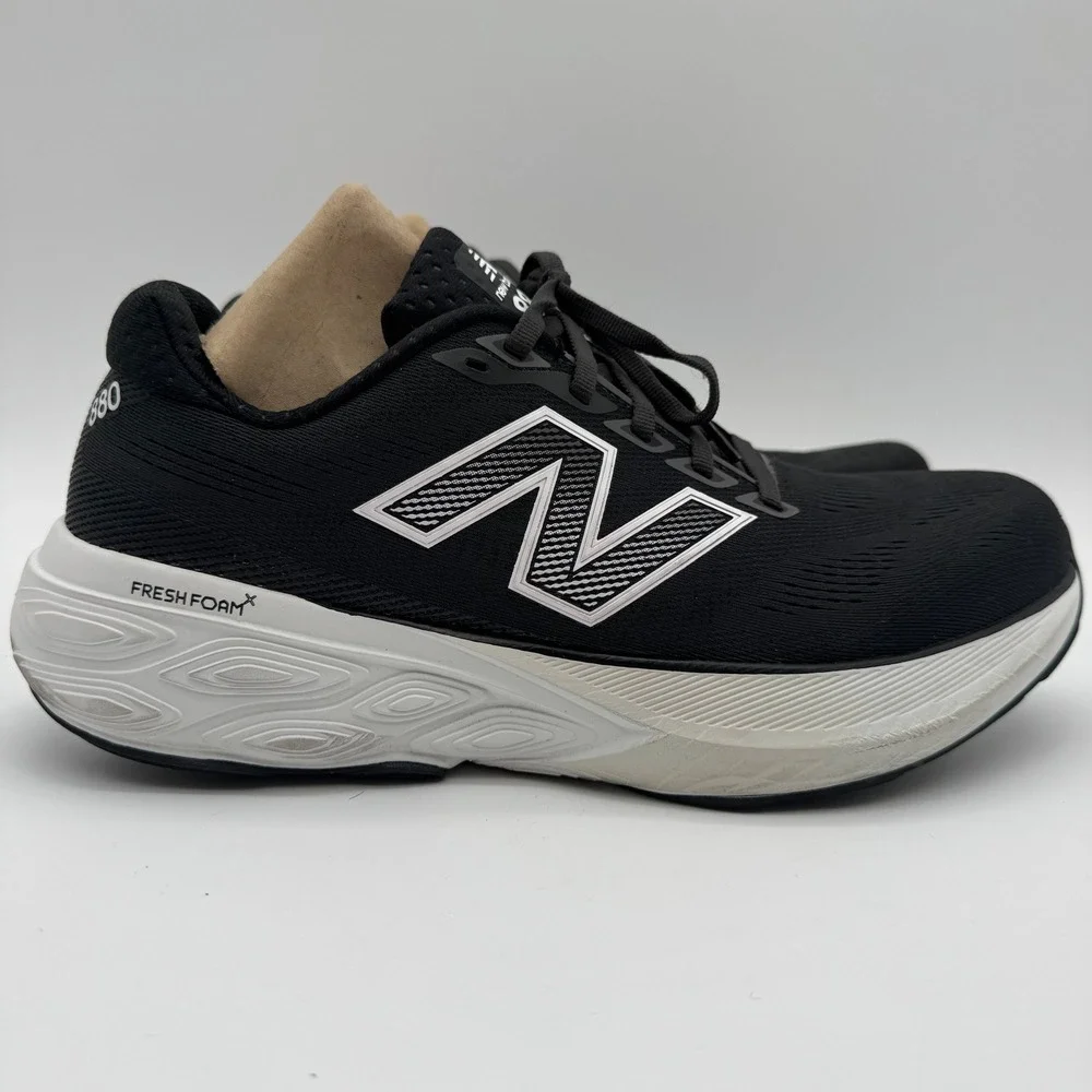 New Balance Fresh Foam X 880v15 Black White Running Shoes Men's Size‎ 9.5